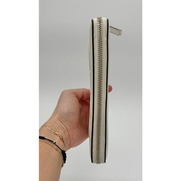 JIMMY CHOO- Bifold Wallet - NWT & all inclusion - Picture 10 of 12